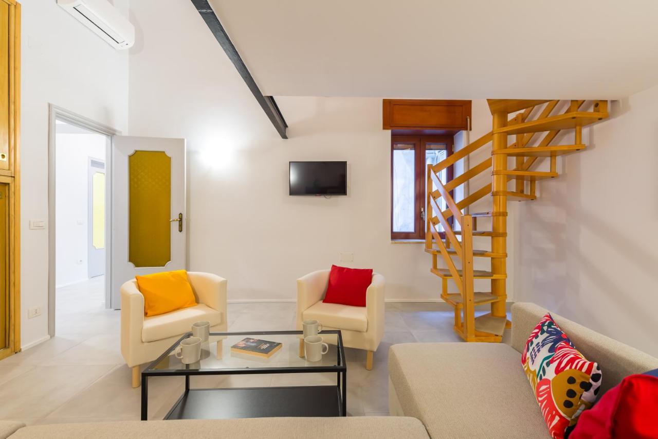 Casana On Christmas Alley By Napoliapartments Exterior foto